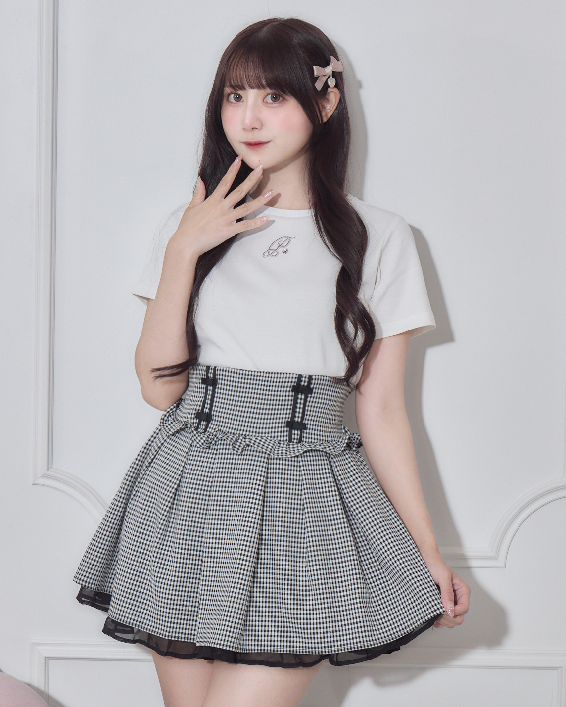 モデル身長:159cm/着用カラー:ホワイト×ベビーピンク