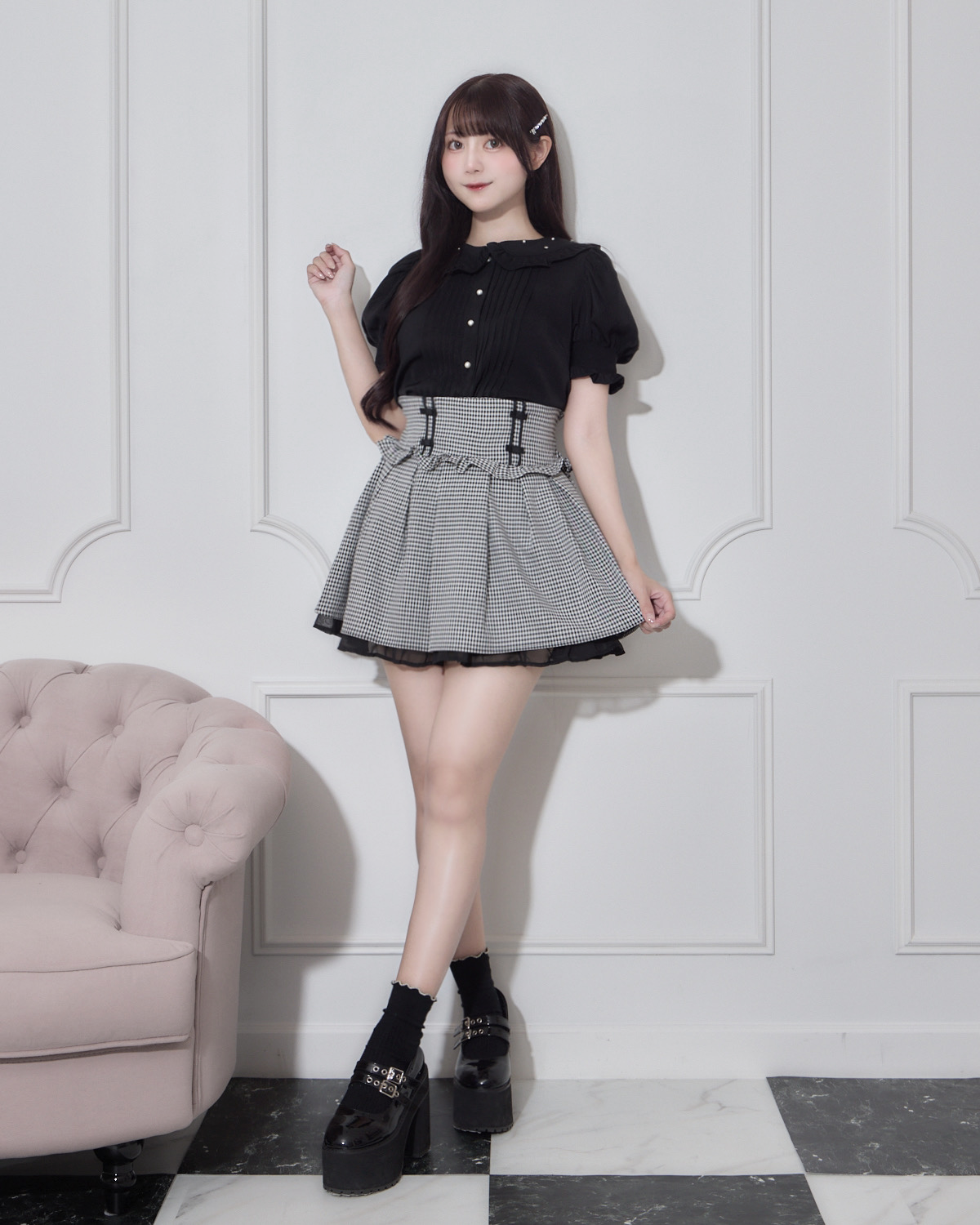 モデル身長:159cm/着用カラー:ブラック