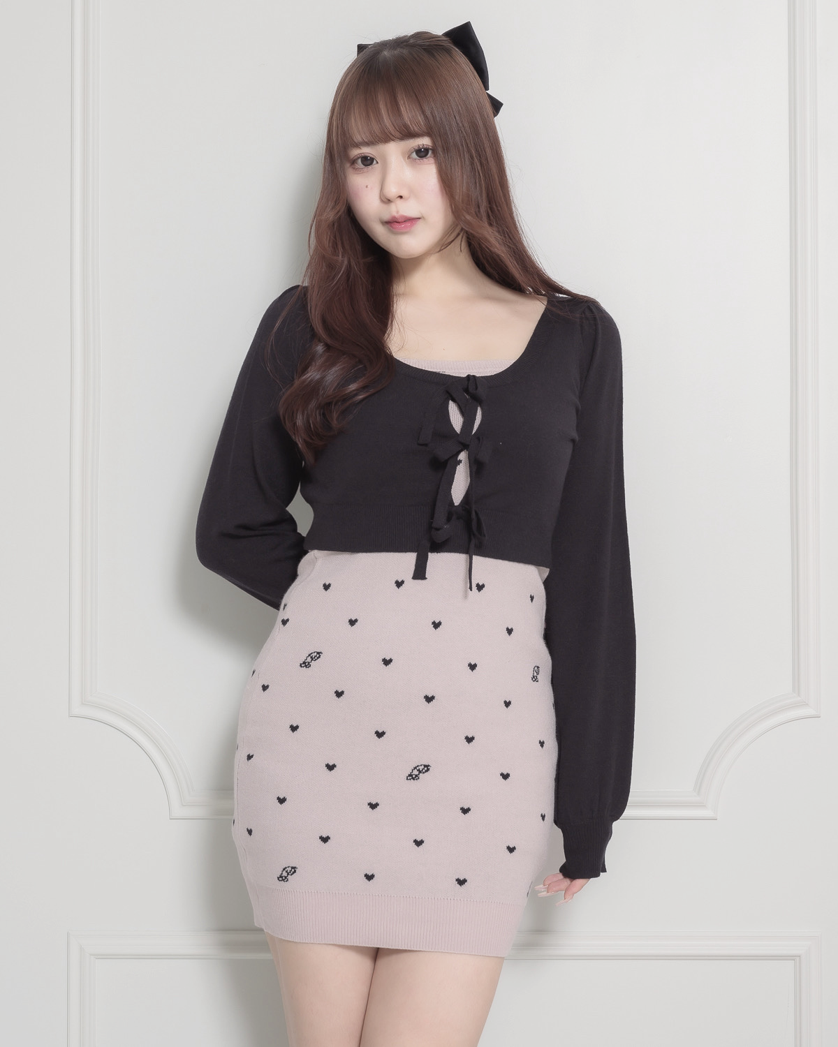 モデル身長:159cm/着用カラー:ピンク×ブラック