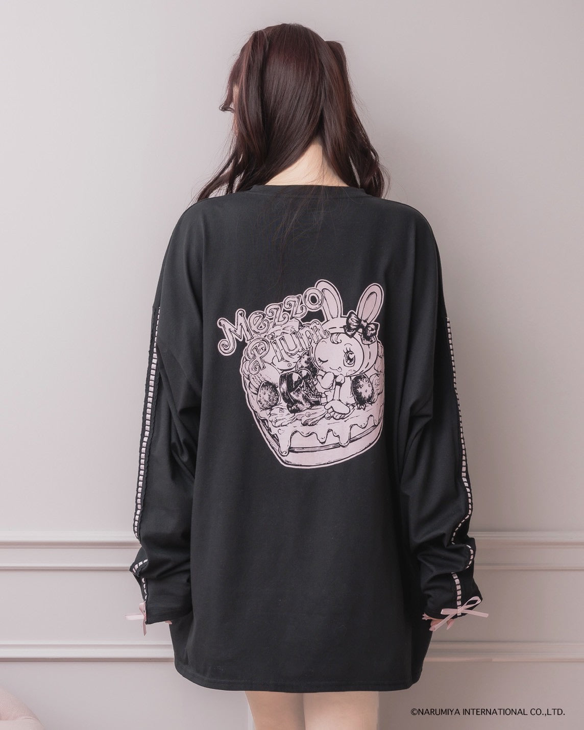 モデル身長：157cm/着用カラー:ブラック