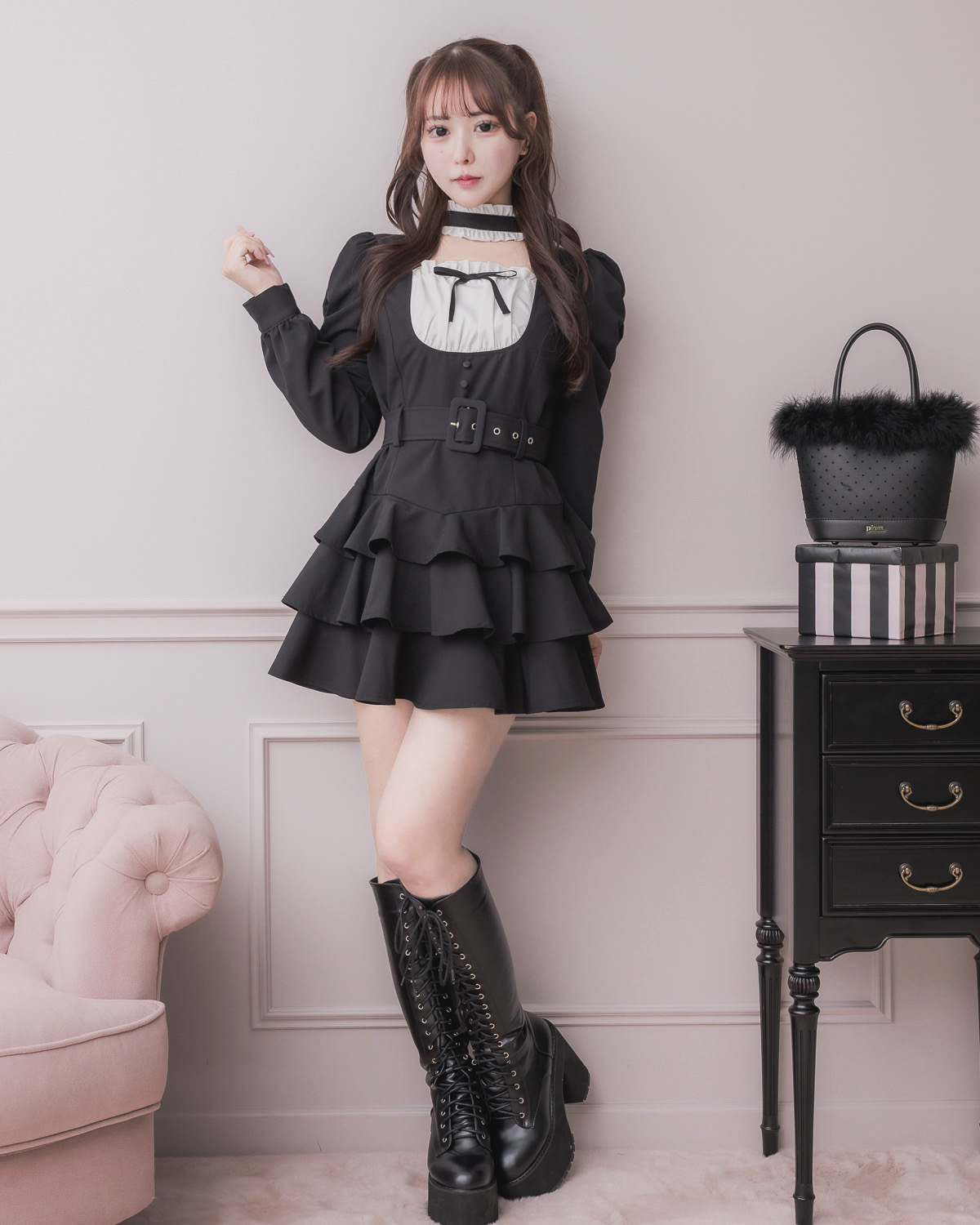 モデル身長：157cm/着用カラー:ブラック