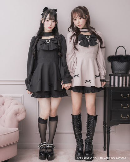 （左）モデル身長：155cm/着用カラー:クロミ（右）モデル身長：157cm/着用カラー：マイメロディ