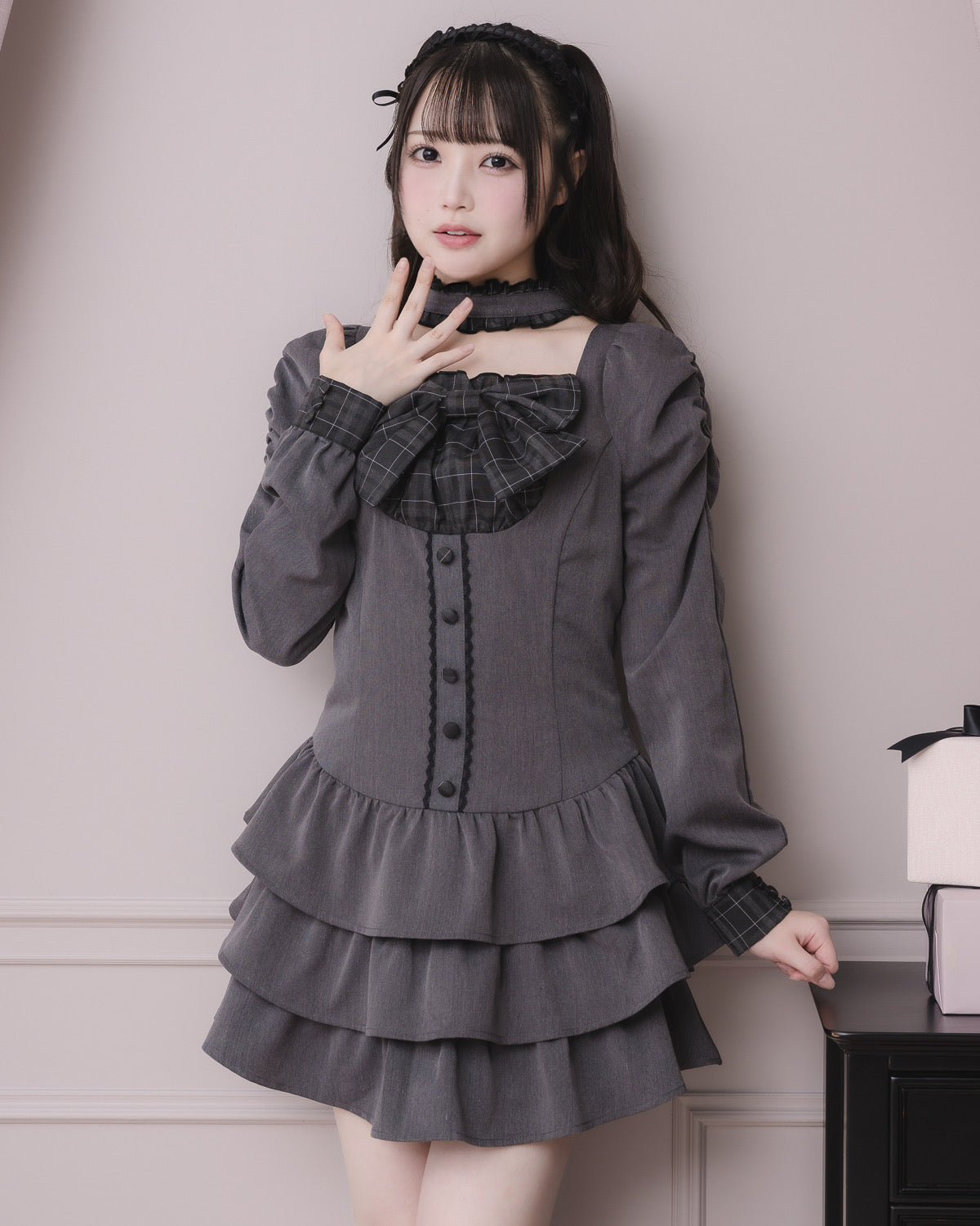 モデル身長：158cm/着用カラー:チャコール