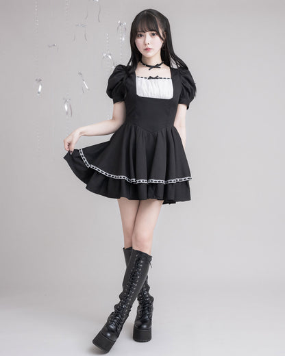 モデル身長：157cm/着用カラー:ブラック