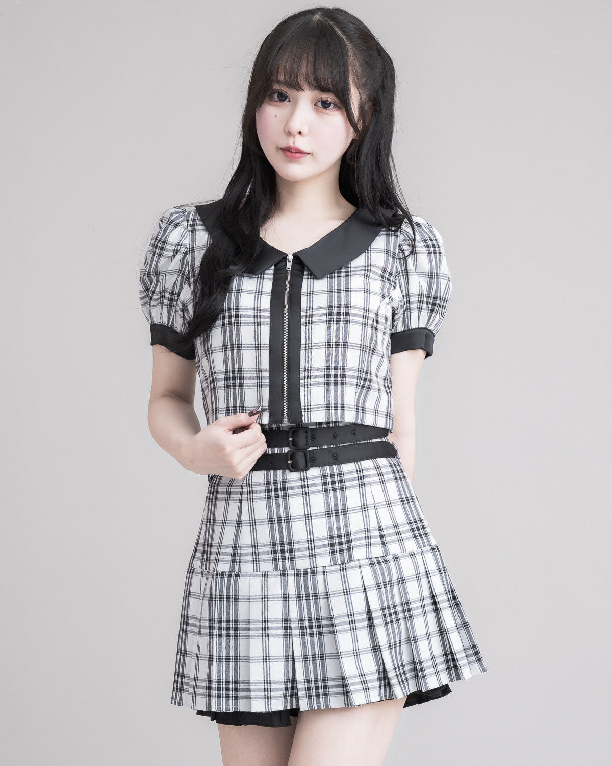 モデル身長：157cm/着用カラー:ホワイトチェック