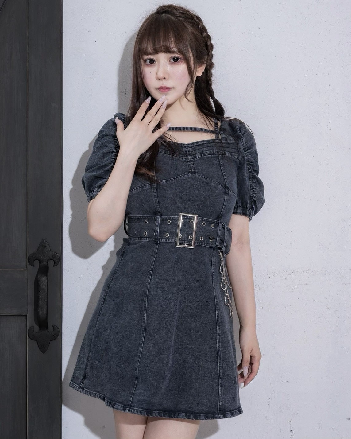 モデル身長:157cm/着用カラー:ブラックデニム