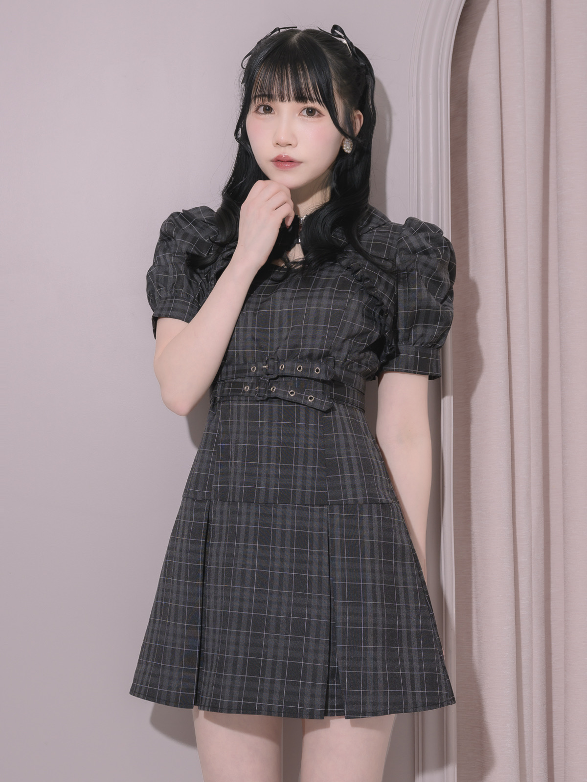 pium ダブルベルトカットアウトワンピース ブラックチェック ダブルベルトカットアウトワンピース – pium