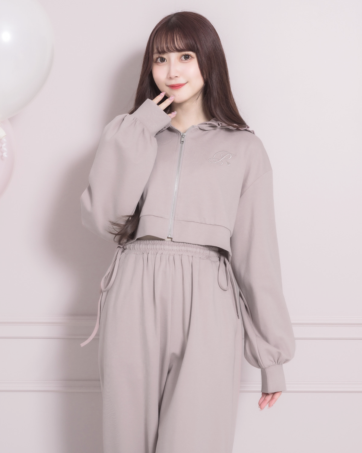 モデル身長:159cm/着用カラー:ピンク