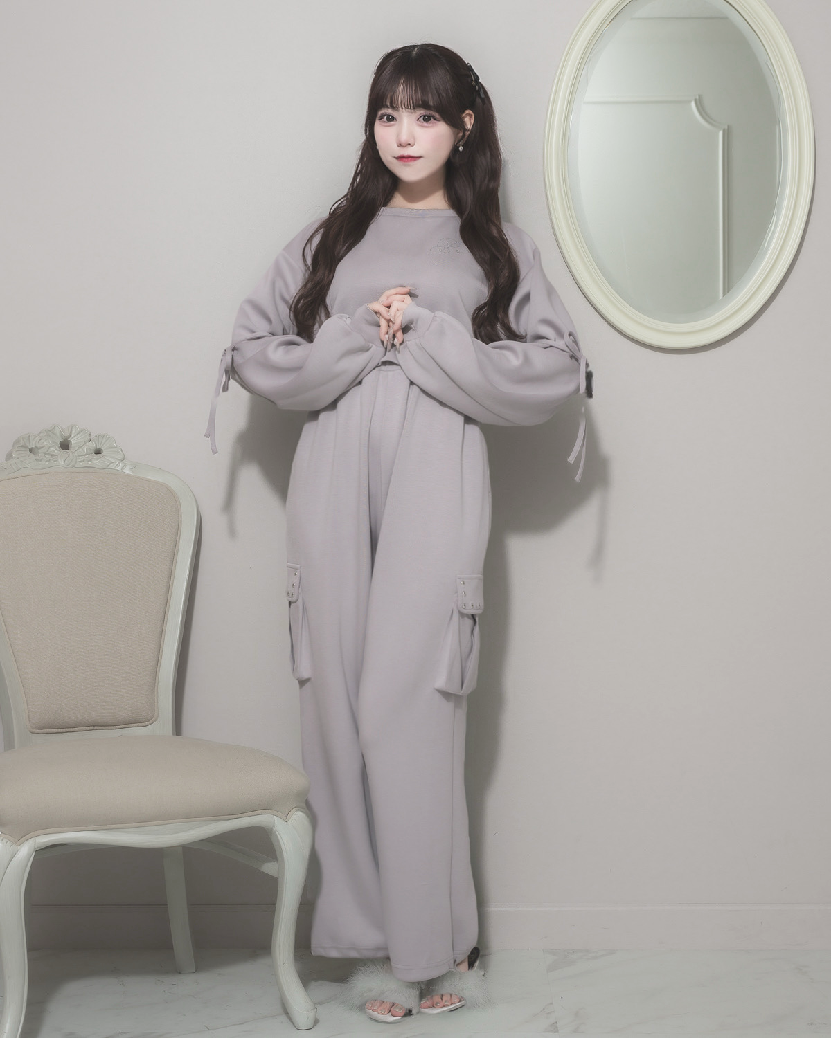 モデル身長:163cm/着用カラー:ラベンダーグレー