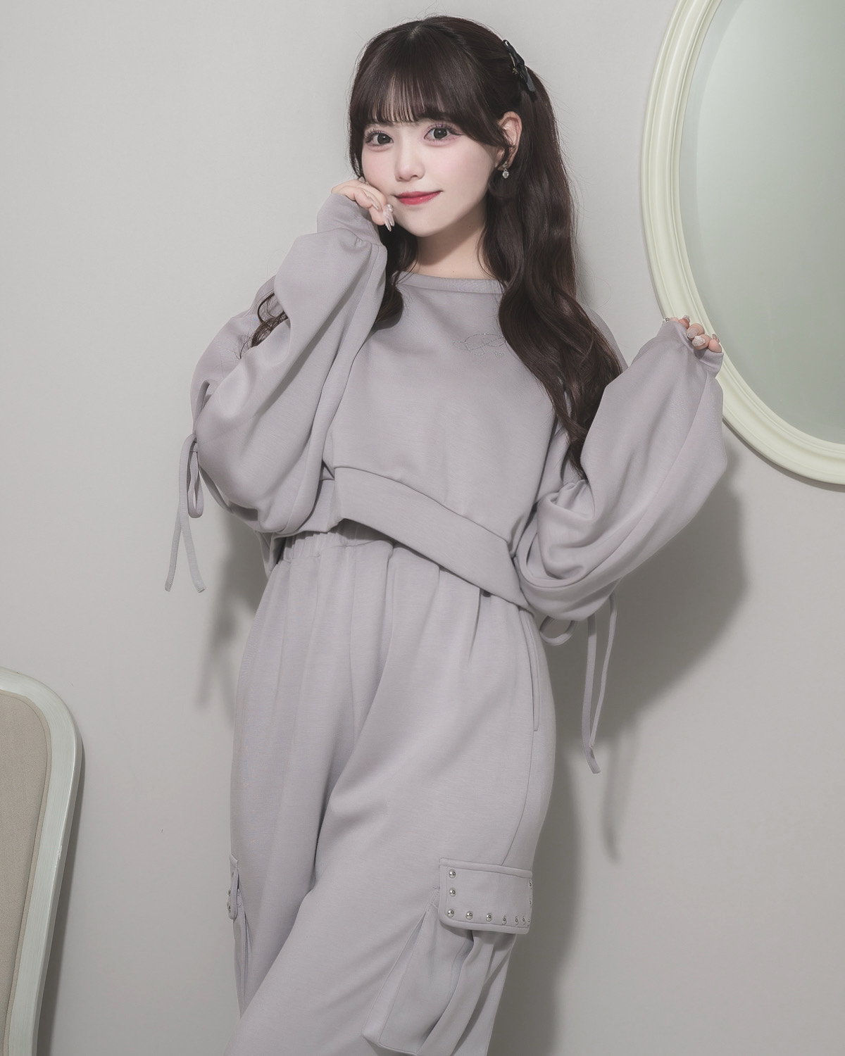 モデル身長:163cm/着用カラー:ラベンダーグレー