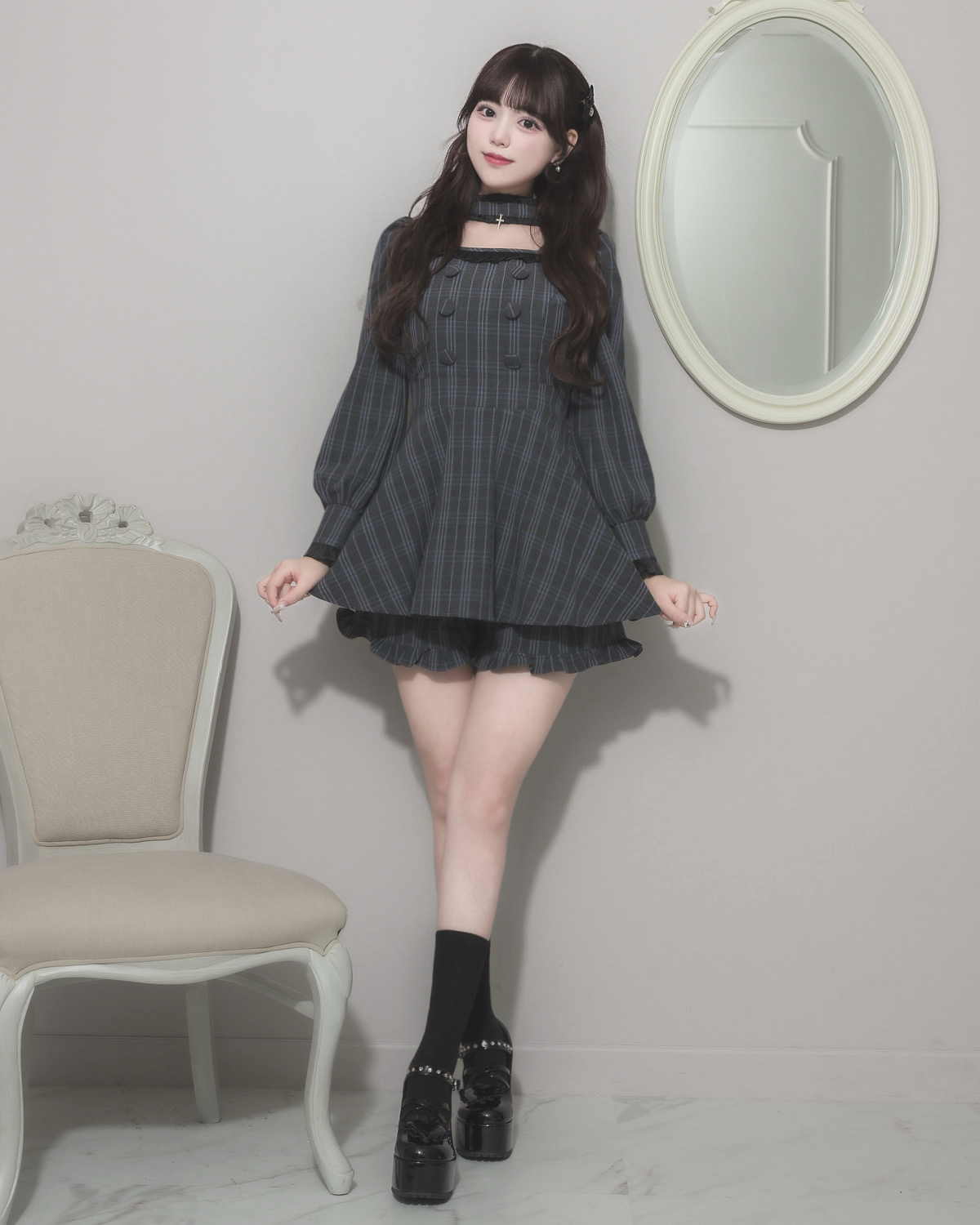 モデル身長:163cm/着用カラー:ブラックチェック