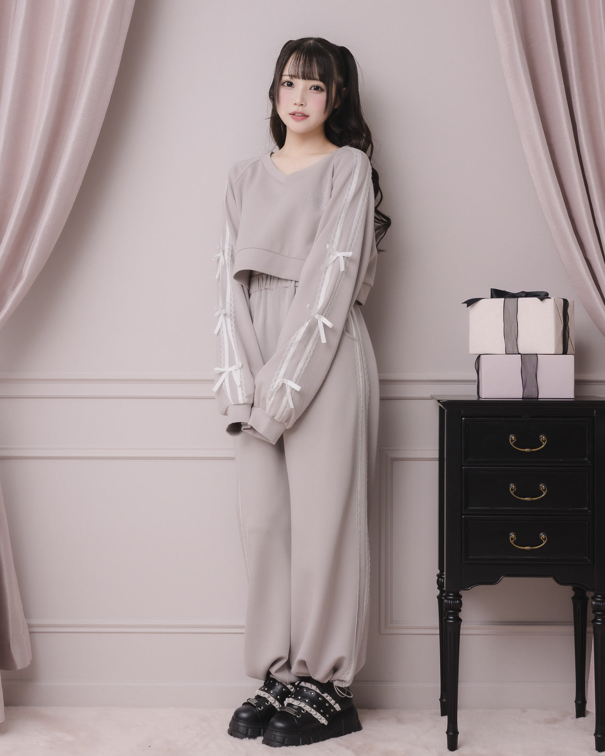 モデル身長：158cm/着用カラー:ラベンダーグレー