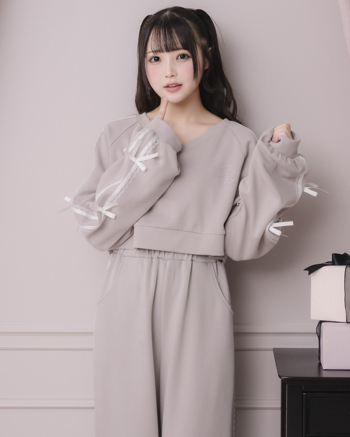 モデル身長：158cm/着用カラー:ラベンダーグレー