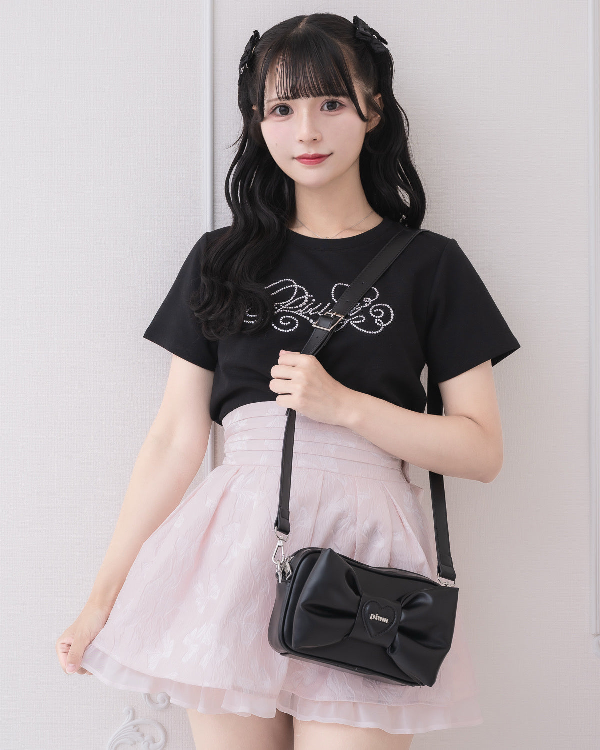 カラー:ブラック