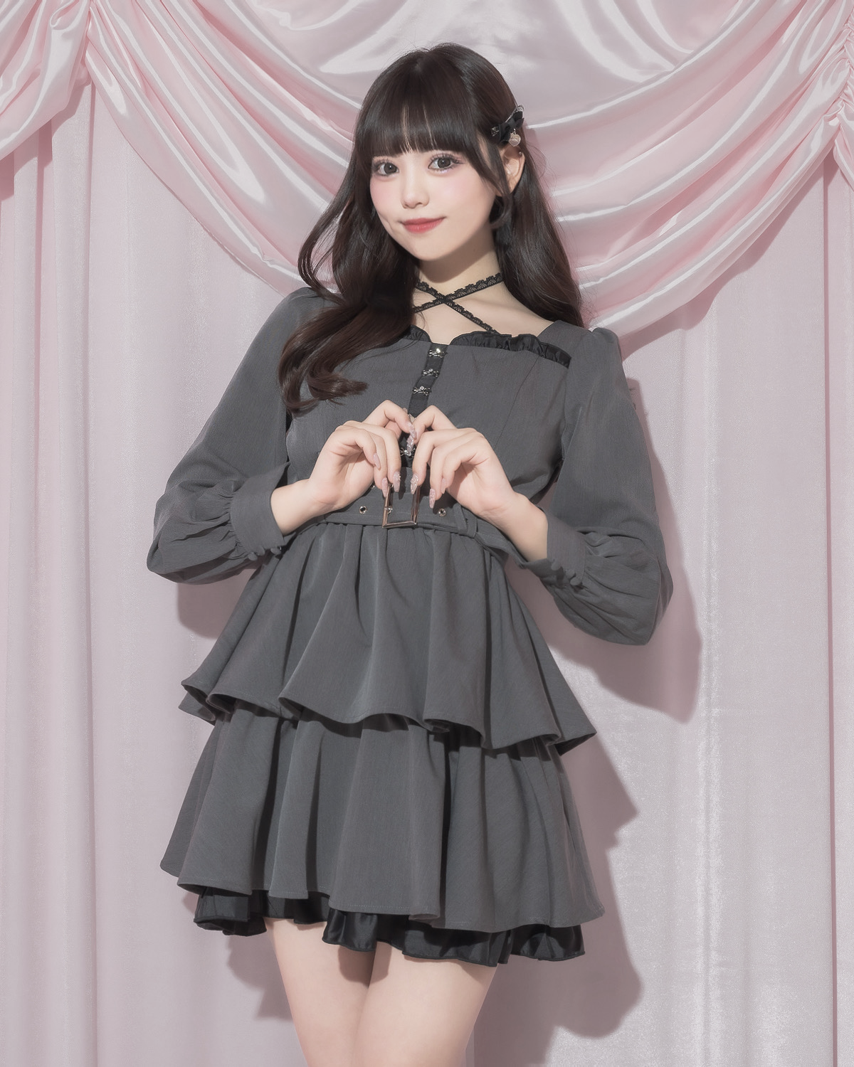フロントホックティアードミニワンピース – pium フロントホックティアードミニワンピース – pium