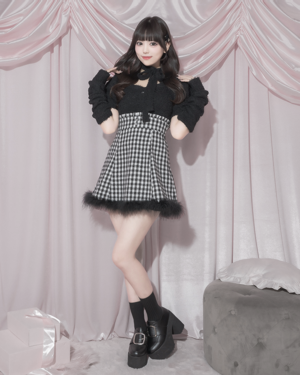 モデル身長:163cm/着用カラー:ブラック