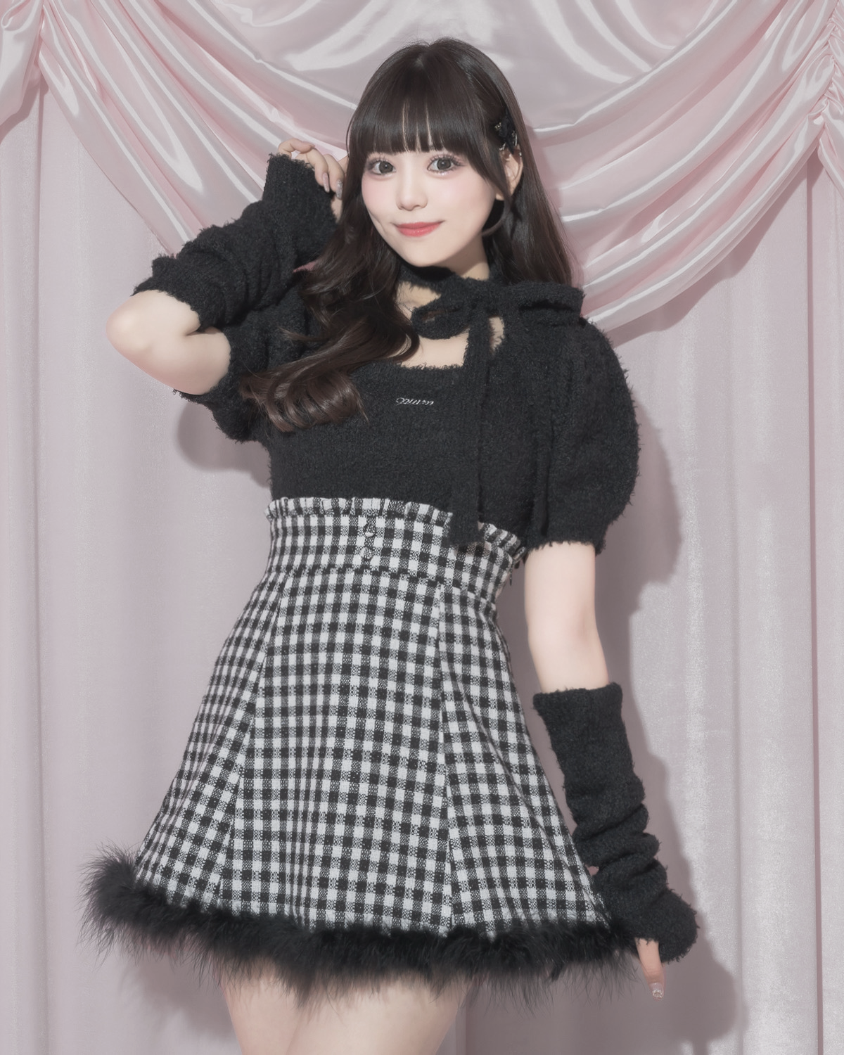 モデル身長:163cm/着用カラー:ブラック