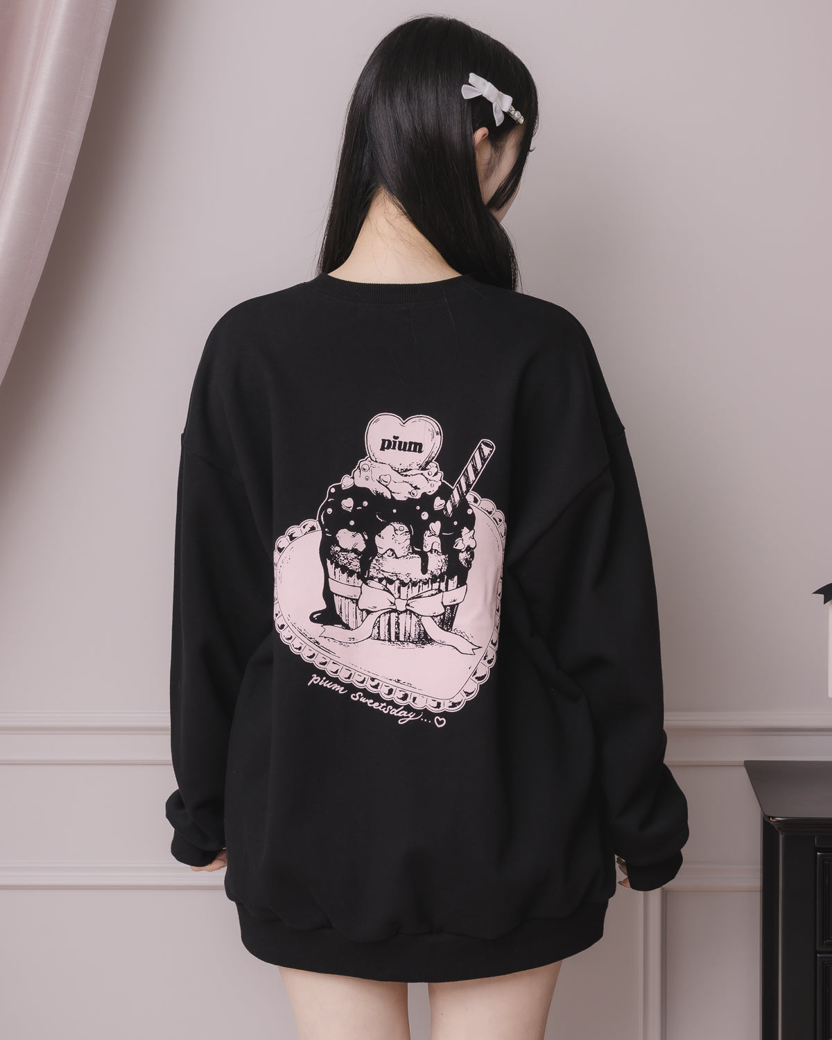 pium melty cupcake オーバーサイズスウェット
