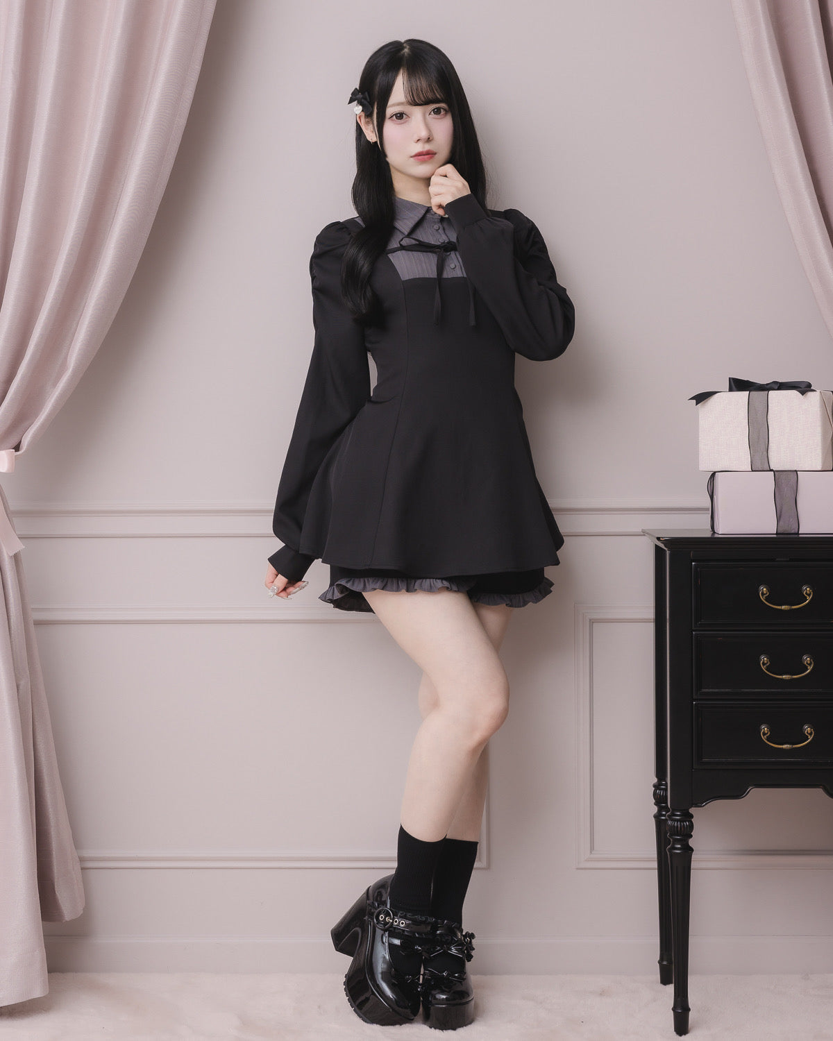 モデル身長：155cm/着用カラー:ブラック