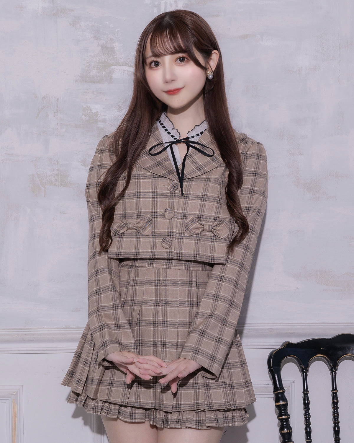 モデル身長:159cm/着用カラー:ベージュチェック