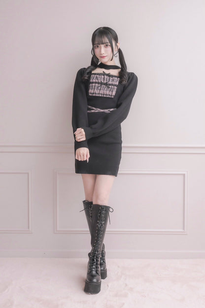 モデル身長：157cm/着用カラー:ブラック×ピンク