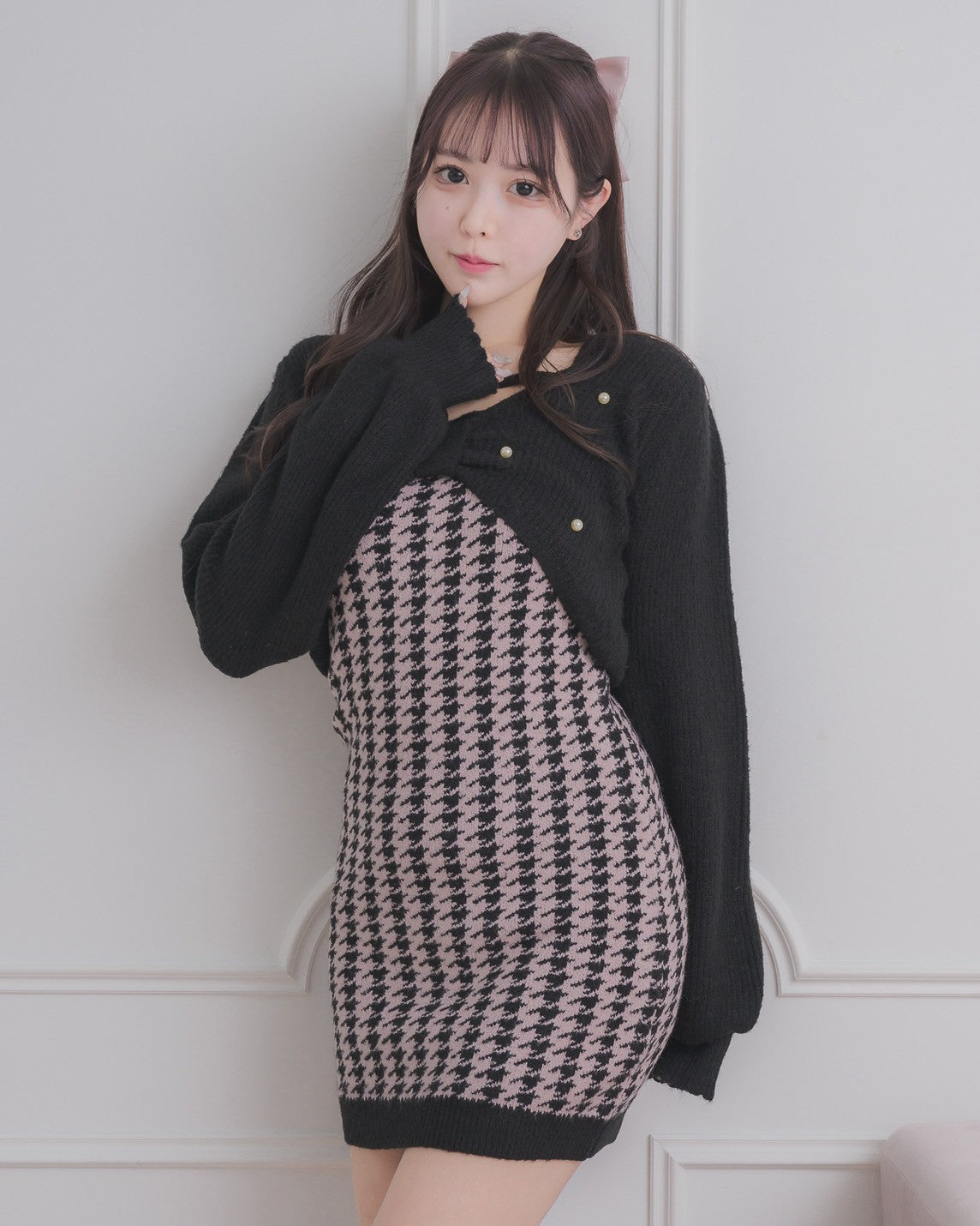 リボンレイヤード千鳥柄ニットワンピ – pium