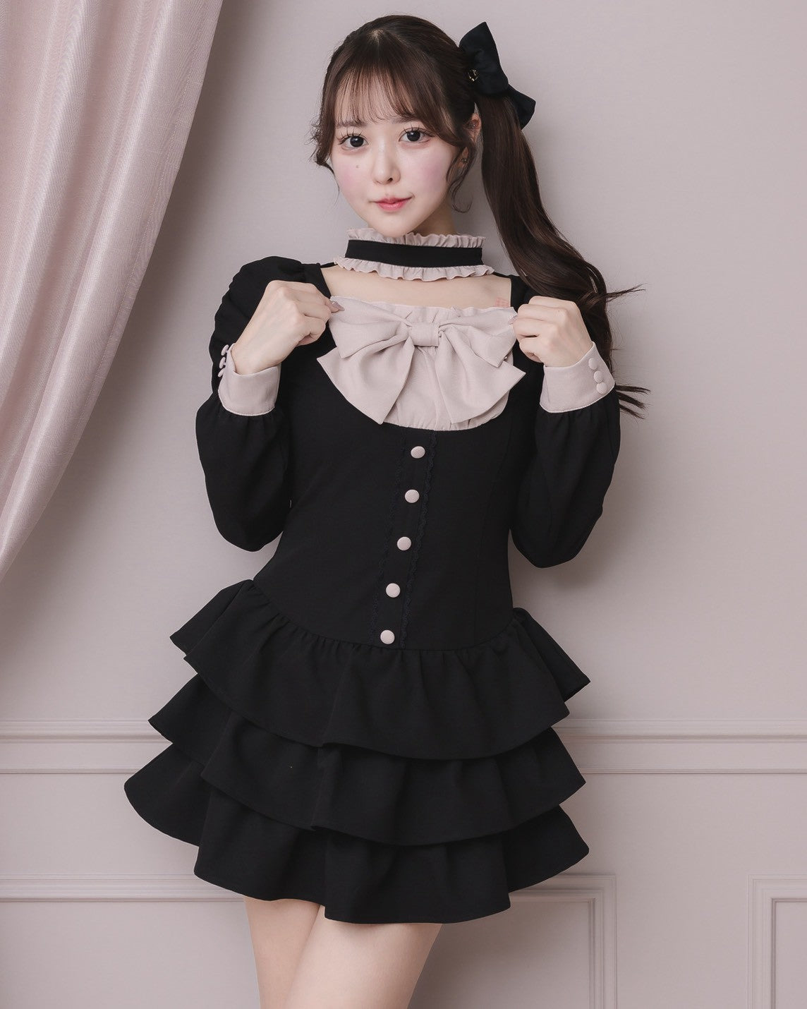 モデル身長：157cm/着用カラー:ブラック×ピンク