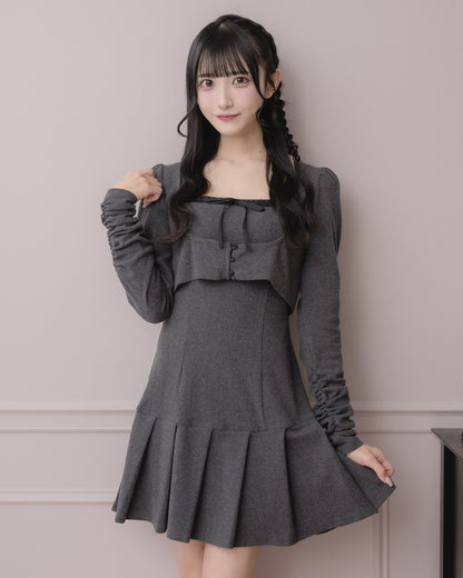 モデル身長：157cm/着用カラー:チャコール