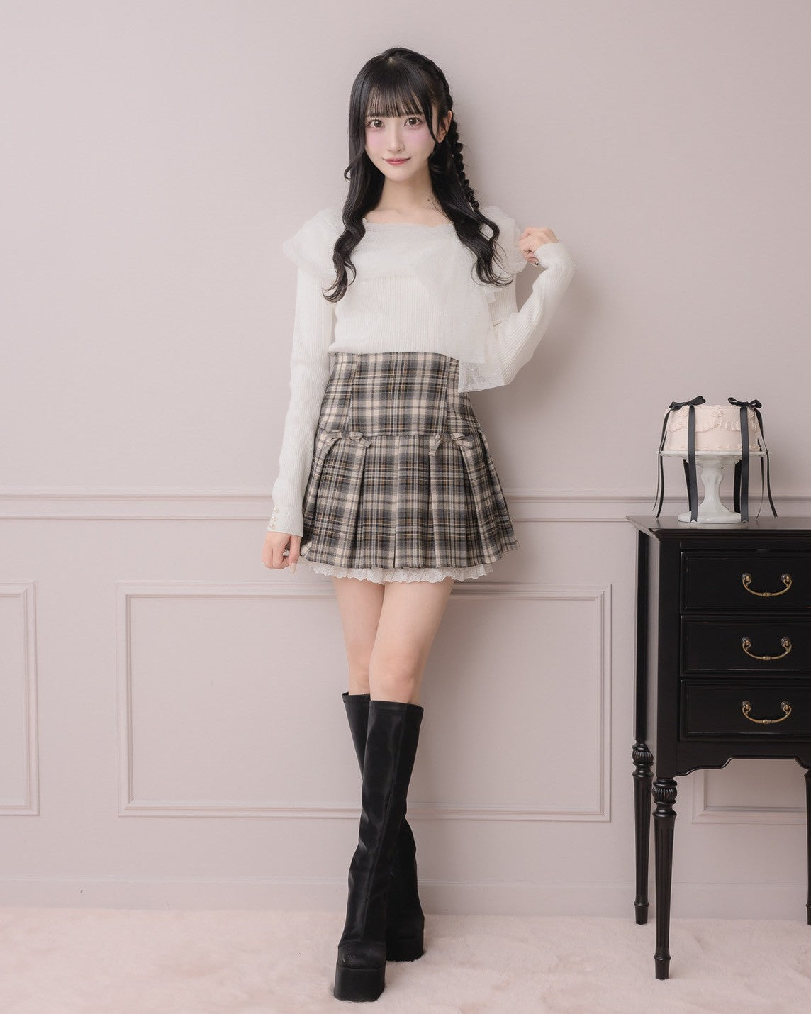 モデル身長：157cm/着用カラー:ホワイト