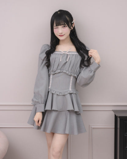 モデル身長：157m/着用カラー：グレー