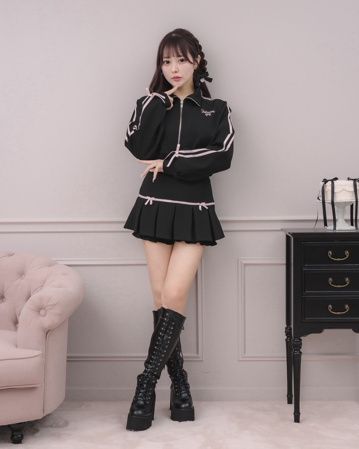 モデル身長：157cm/着用カラー：ブラック