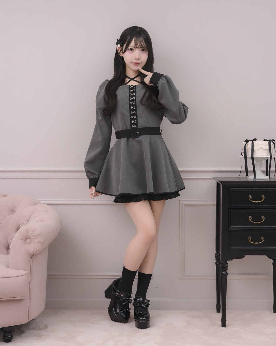 モデル身長：152cm/着用カラー:チャコール