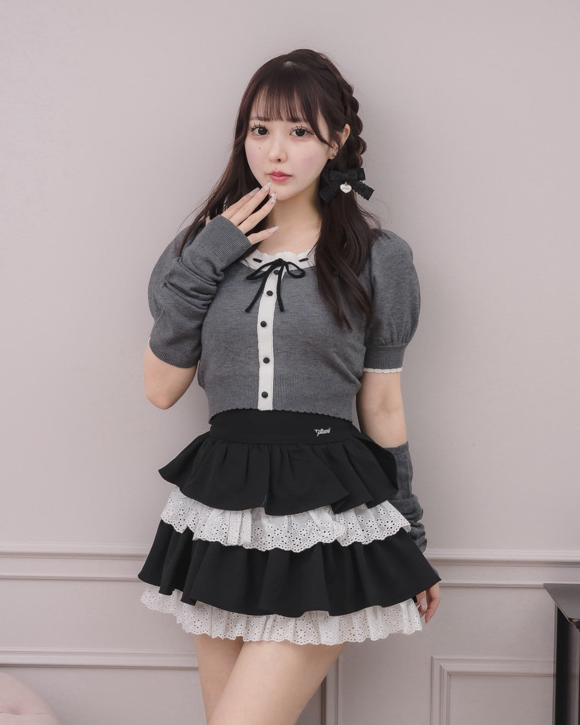 モデル身長：157cm/着用カラー:チャコール