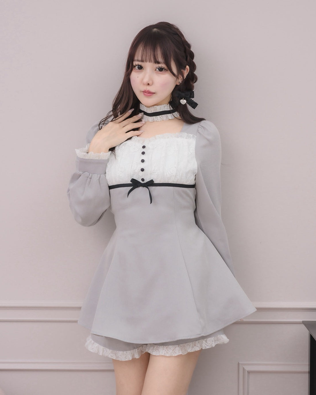 モデル身長：157cm/着用カラー:グレー