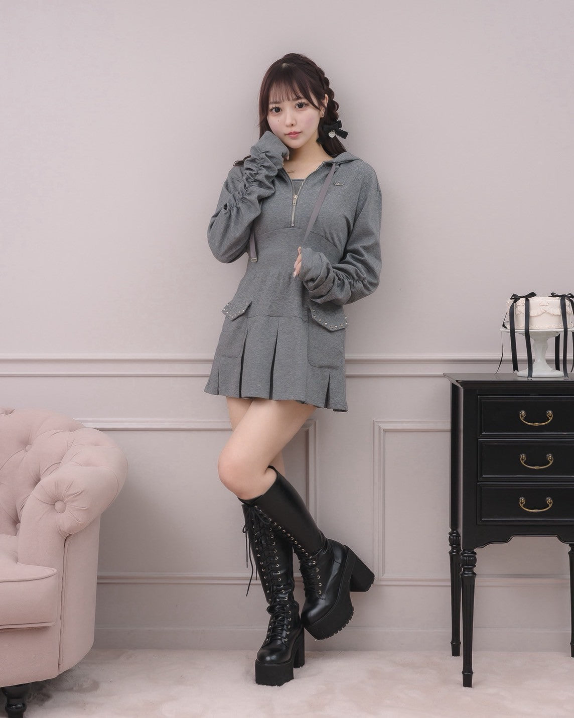 モデル身長：157cm/着用カラー:グレー