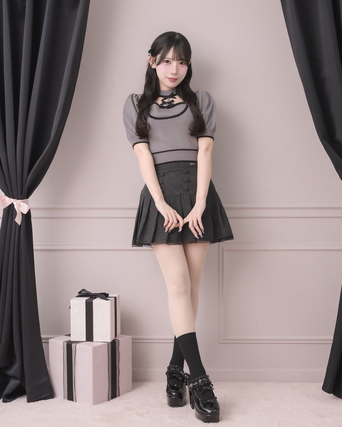 モデル身長：152cm/着用カラー:チャコール