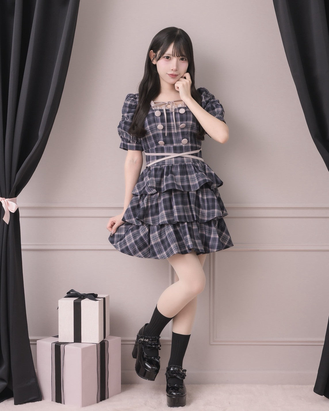 クロスベルト半袖ティアードミニワンピース – pium