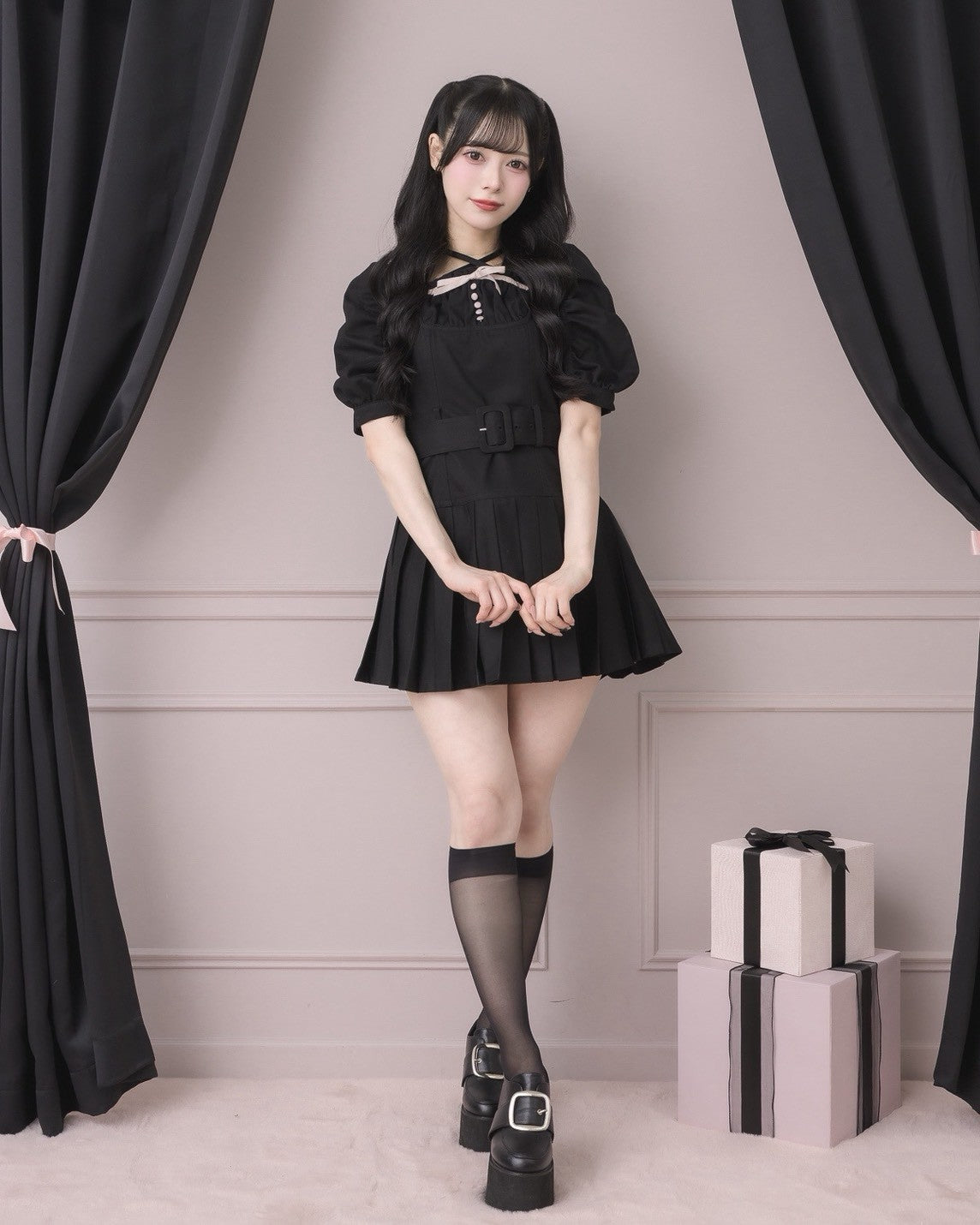 pium ヨーク切り替えティアードミニワンピース ぴうむ ヨーク切り替えティアードミニワンピース – pium