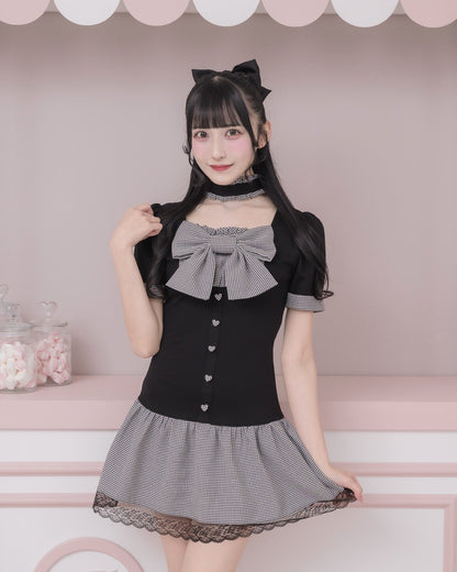 モデル身長：157cm/着用カラー:ブラック×ギンガム