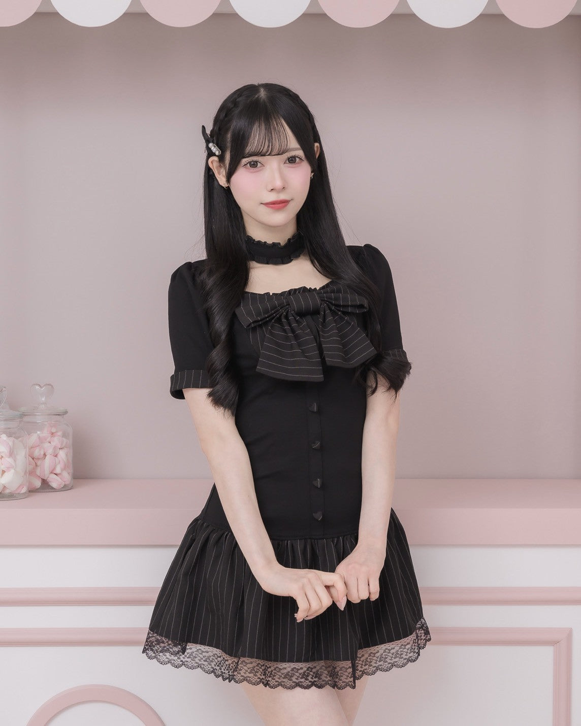 モデル身長：152cm/着用カラー:ブラック×ストライプ