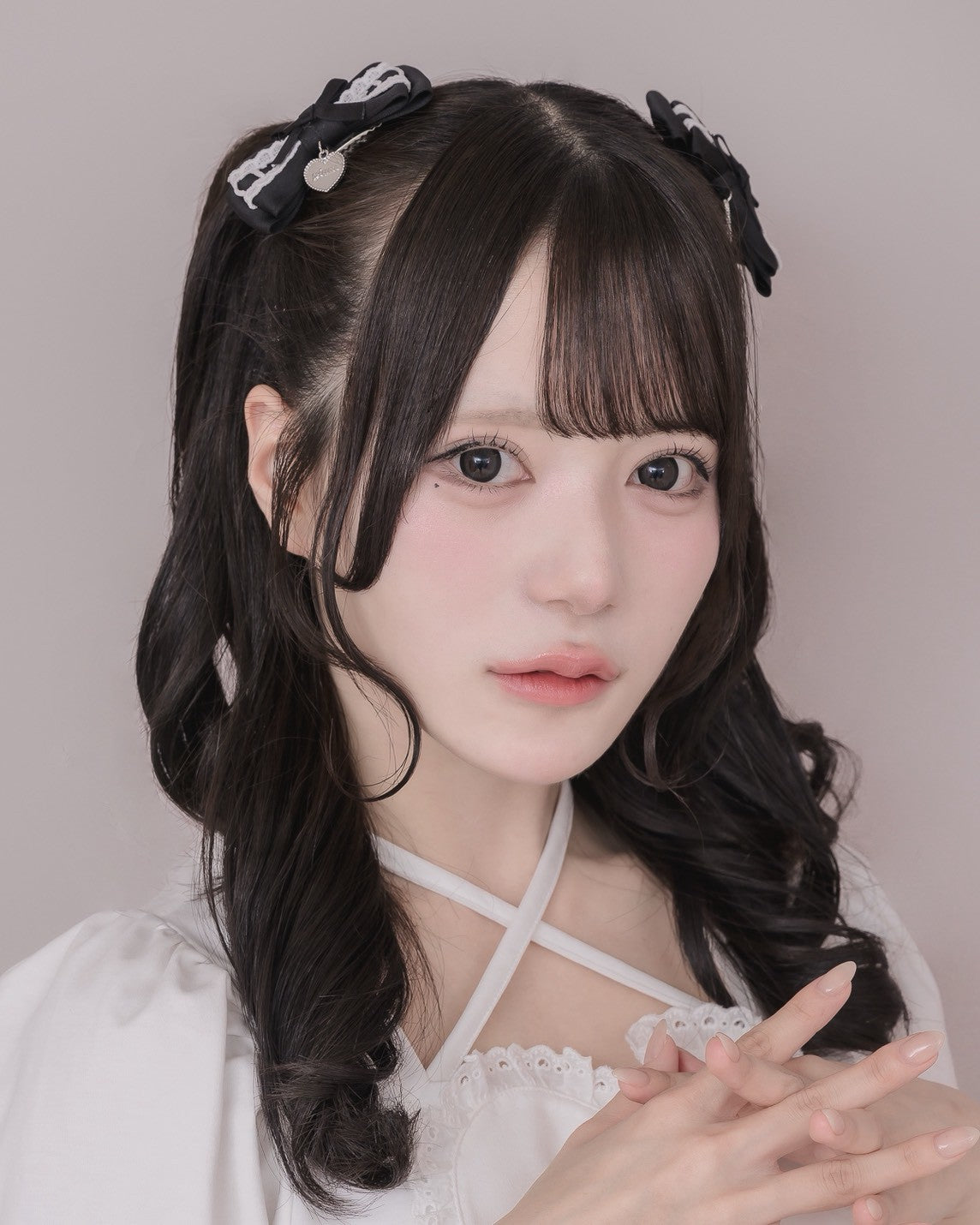 カラー：ブラック×ホワイト