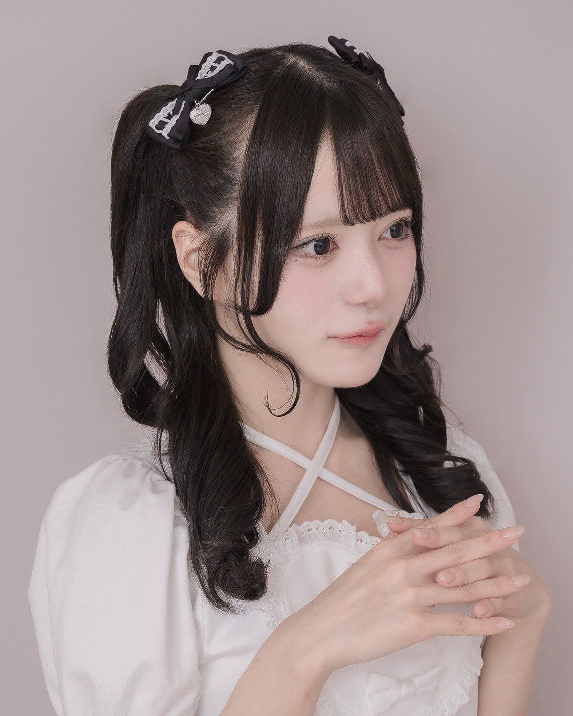 カラー：ブラック×ホワイト