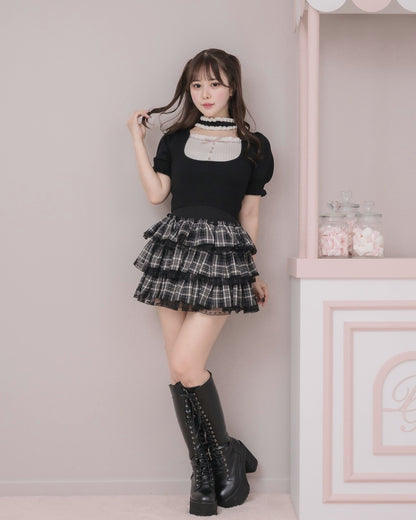 モデル身長：157cm/着用カラー:ブラック×ピンク