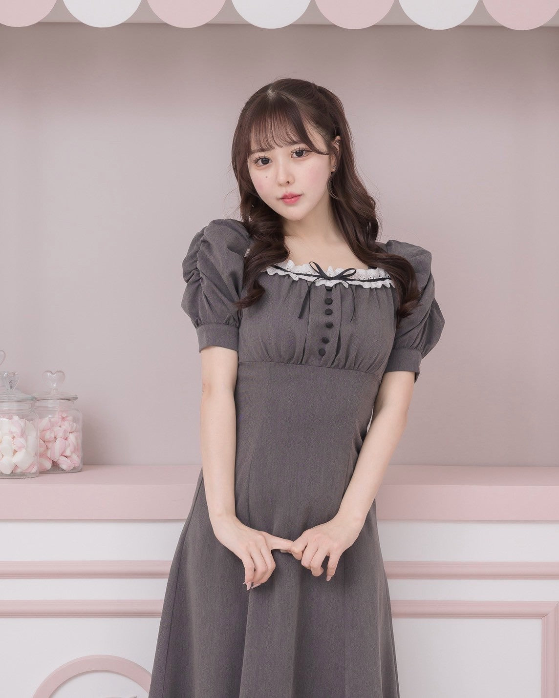 モデル身長：157cm/着用カラー:チャコール