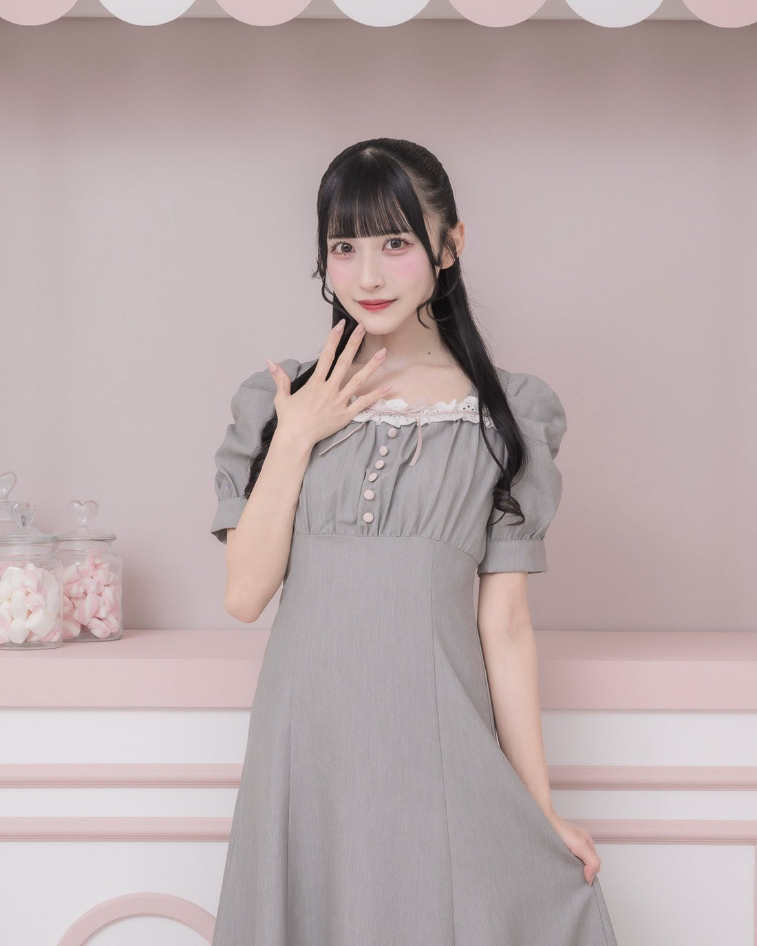 モデル身長：157cm/着用カラー:グレー