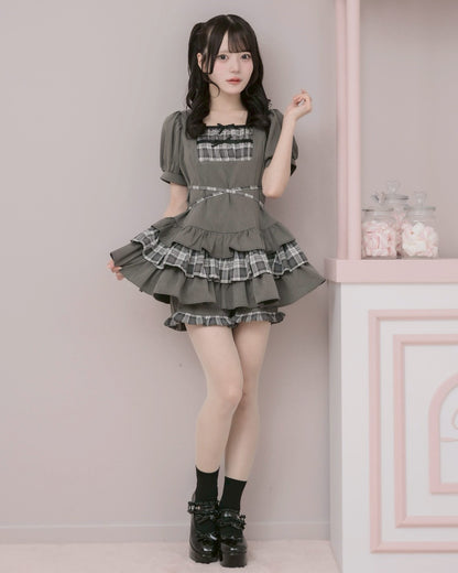 モデル身長：160m/着用カラー：チャコール