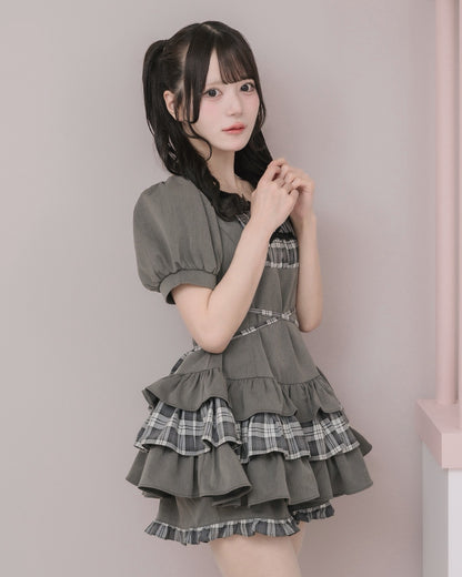 モデル身長：160m/着用カラー：チャコール