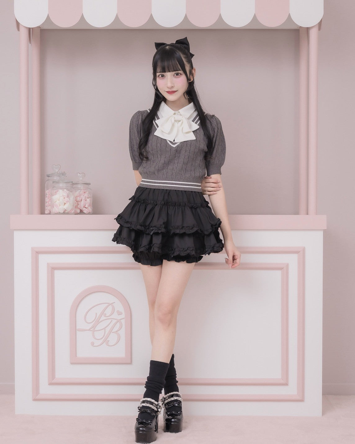 モデル身長：157cm/着用カラー：チャコール