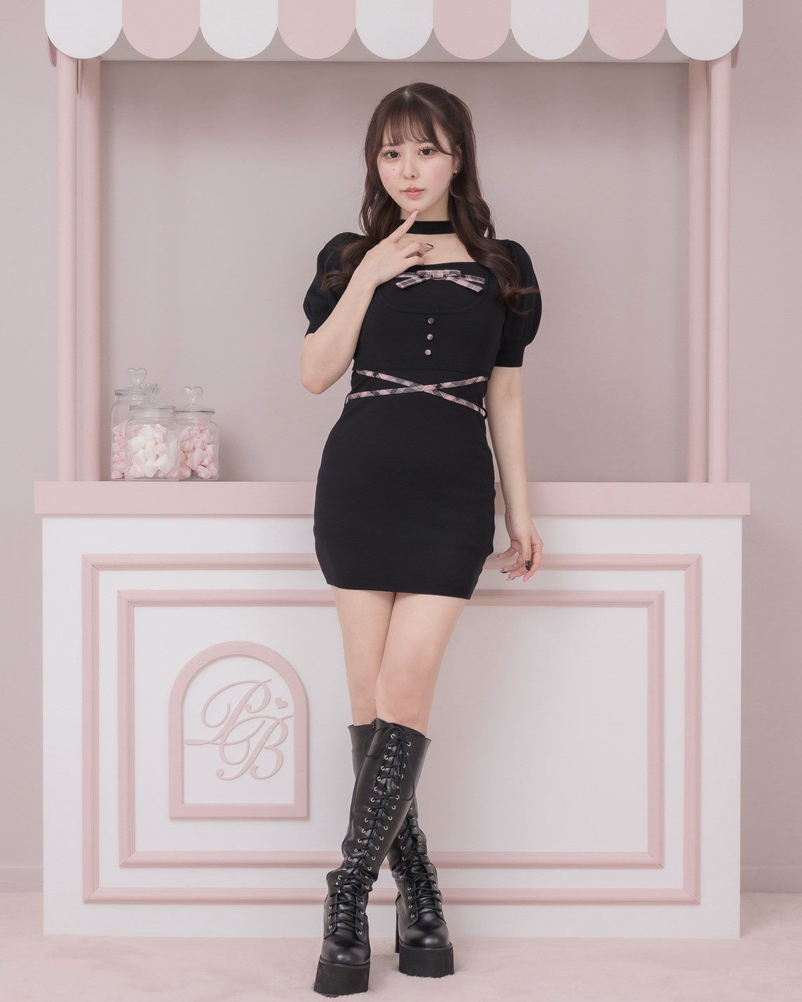 モデル身長：157cm/着用カラー：ブラック