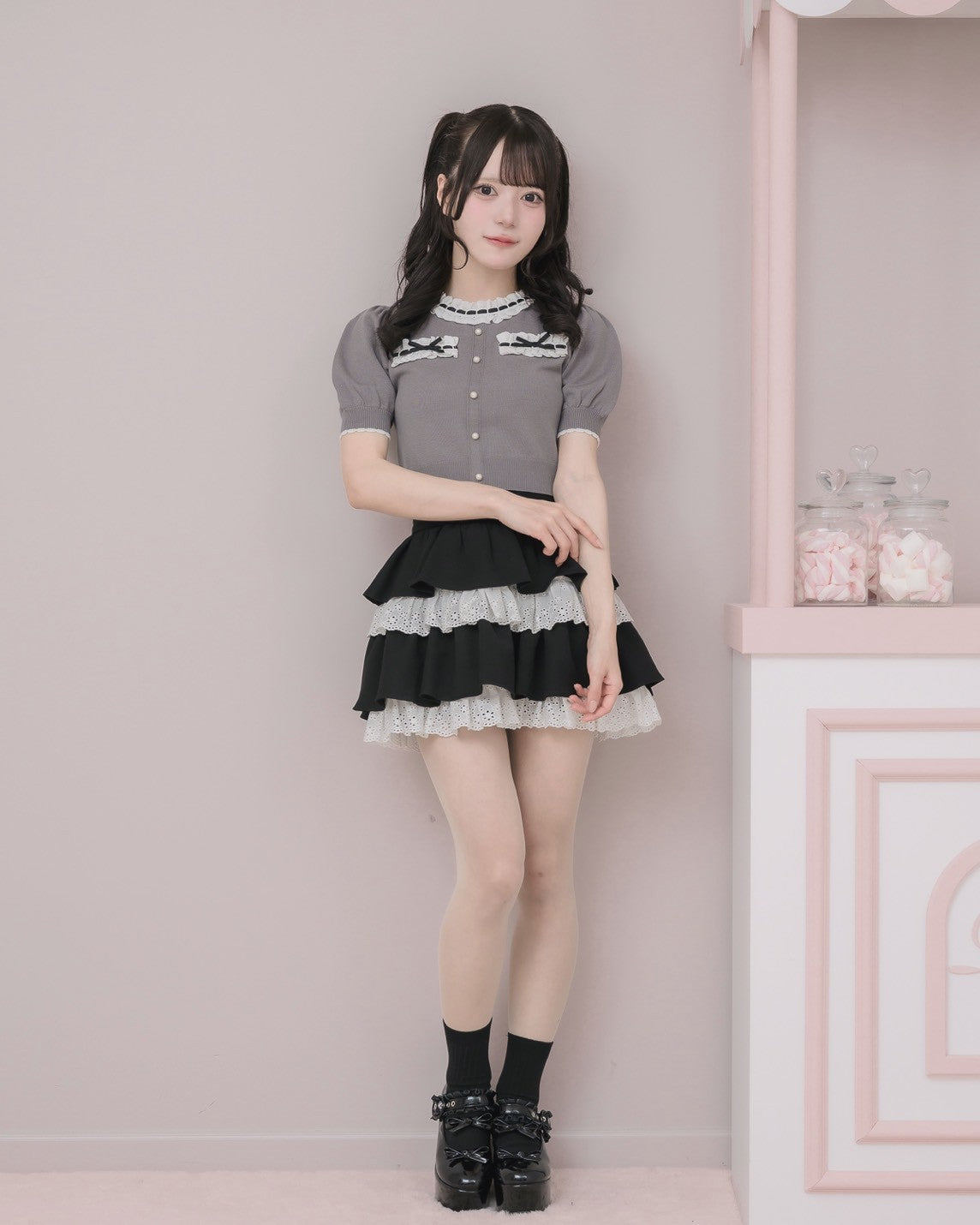 モデル身長：160cm/着用カラー : チャコール
